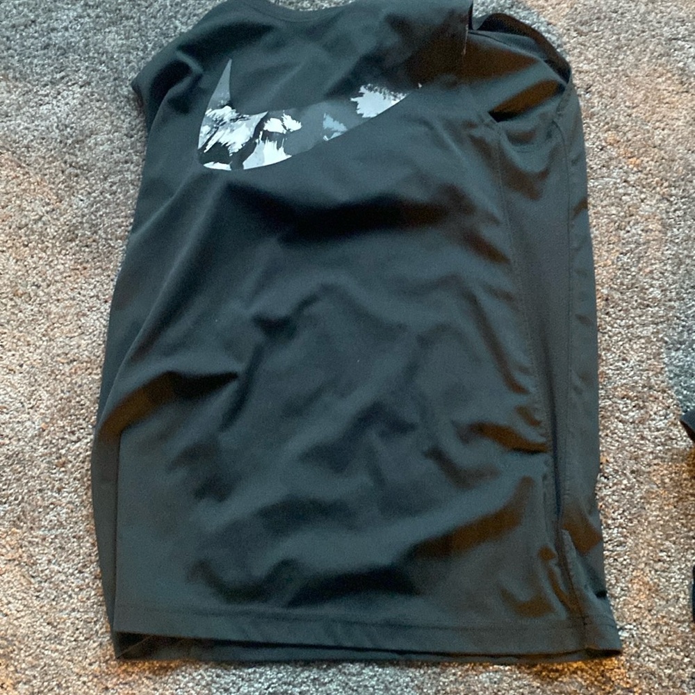 Nike Cutoff